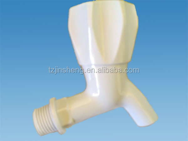 بولو ABS PP PVC جودة عالية اللون الأبيض وخمسة ألوان مزيج التعبئة الساخنة في الهند